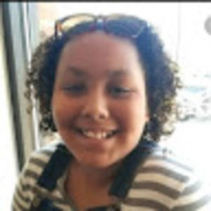 Meet your Posher, Adryenne